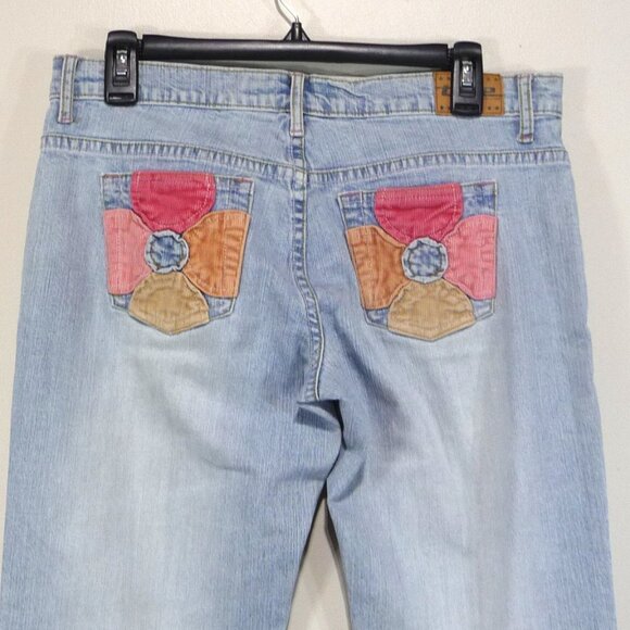 TYTE JEANS SIZE 7 LOW RISE FLARE JEANS - Picture 10 of 10